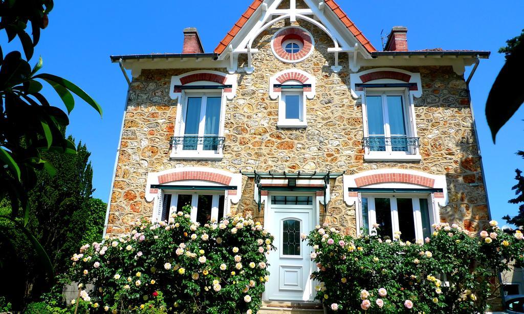 Villabona Orsay Cameră foto